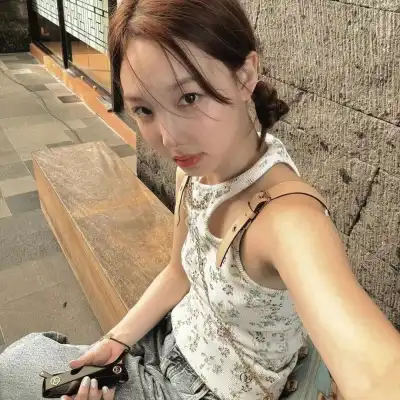 庄翠曼 庄翠曼